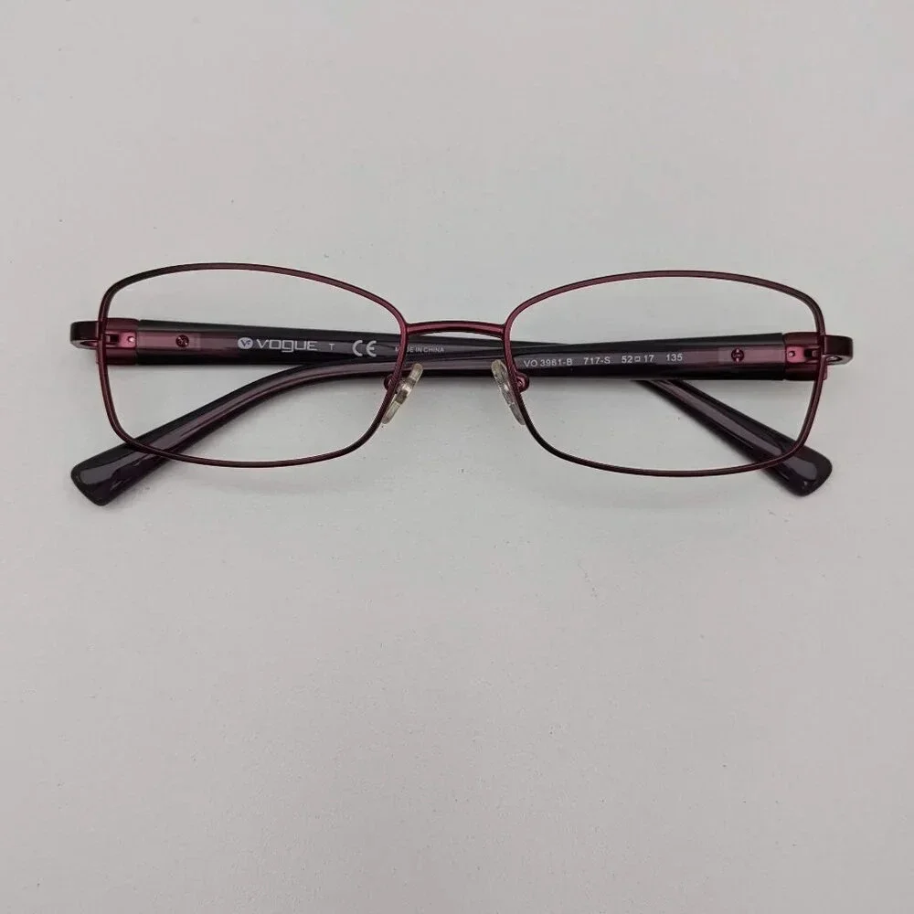 🕶️Vogue VO3961-B 717-S Eyeglasses 52/17 135 /ALG639🕶️
